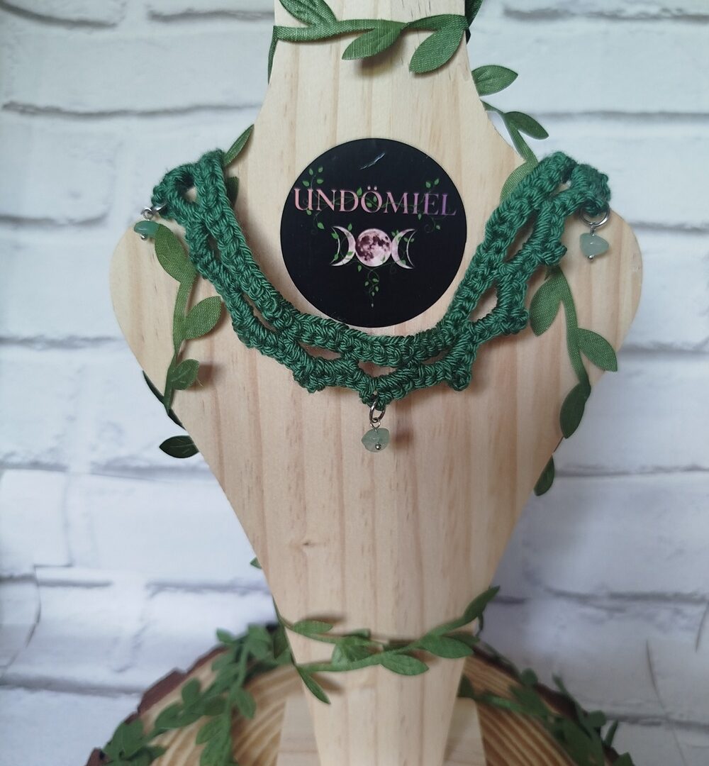 Collar Élfico Crochet Verde