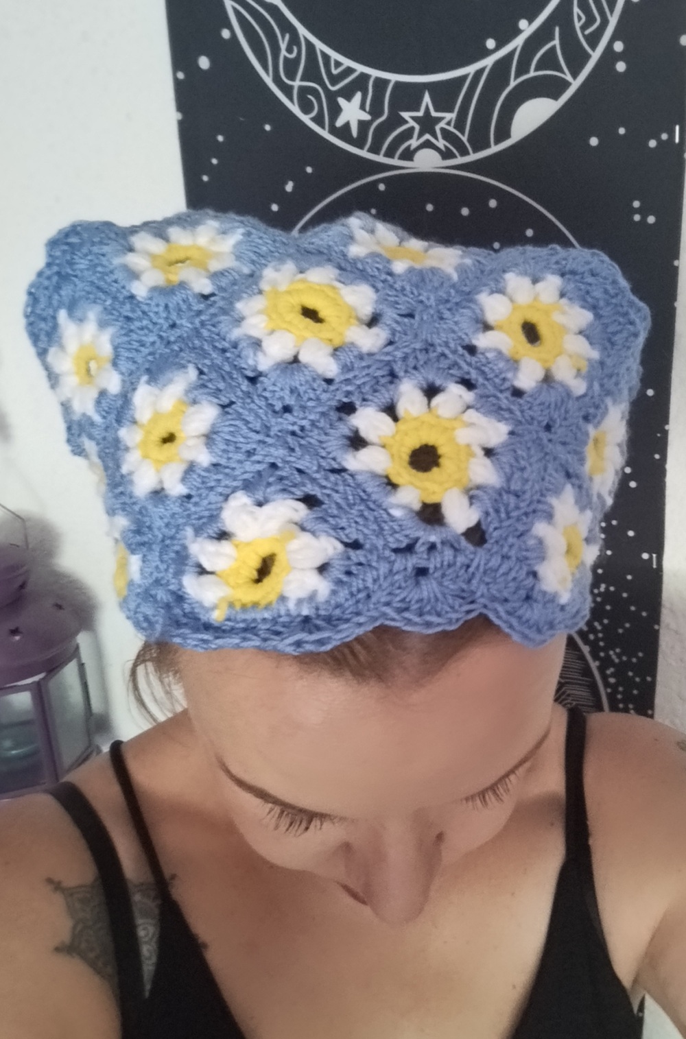 Pañoleta Élfica de Crochet (Azul Flores) - Imagen 3
