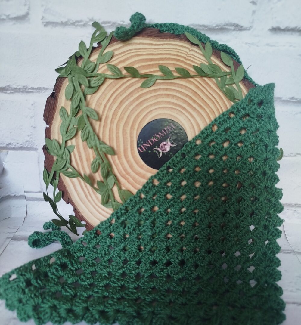 Pañoleta Élfica de Crochet Verde